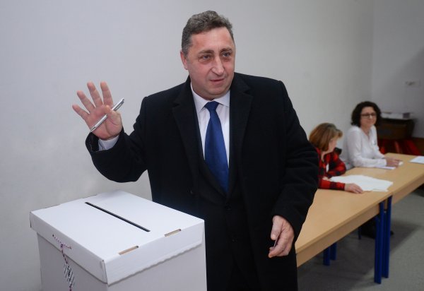 Lučelnica Tomaševečka: Predsjednički kandidat Nedjeljko Babić glasovao na izborima