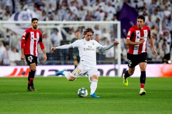 Real Madrid (Luka Modrić) – Athletic Bilbao (Kenan Kodro, Mikel Vesga)