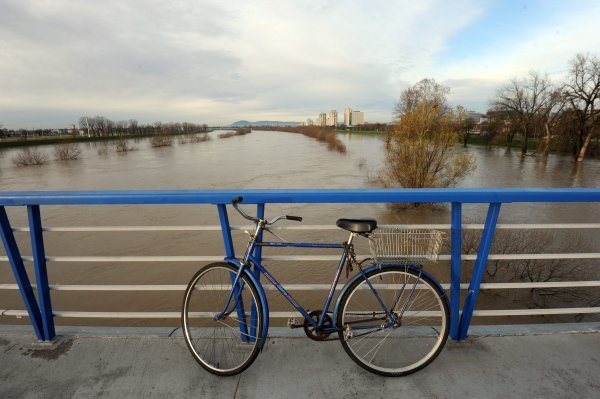 U Zagrebu se Sava izlila iz korita
