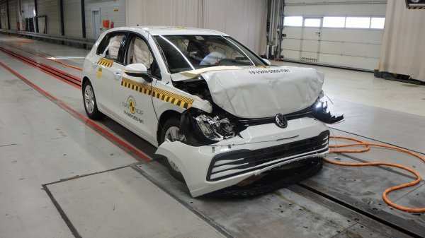 Novi VW Golf je sjajno prošao na najnovijim Euro NCAP testiranjima zaradivši svih 5 zvjezdica