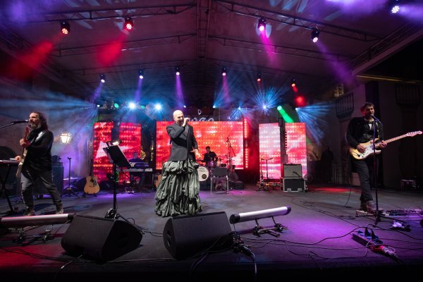 Dubrovnik: Urban & 4 održali spektakularan koncert na Stradunu