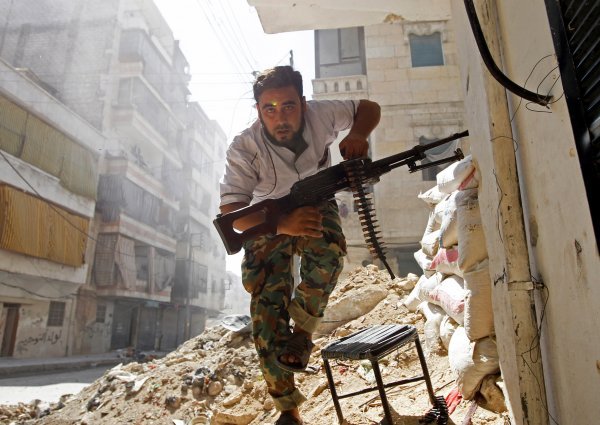 Pobunjenici tvrde kako je situacija strašna, a bombardiranje ne jenjava Goran Tomasevic/Reuters