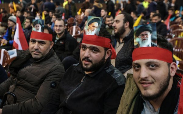 Pripadnici Hezbolaha, iranske paravnojne organizacije poznate po sukobima s Izraelom