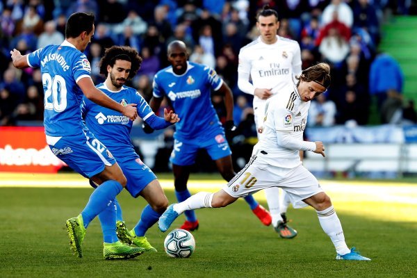 Getafe (Nemanja Maksimović, Marc Cucurella) – Real Madrid (Luka Modrić)