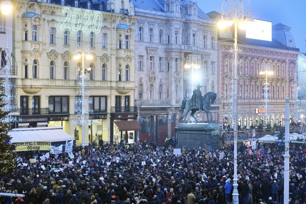 Prosvjed protiv Milana Bandića
