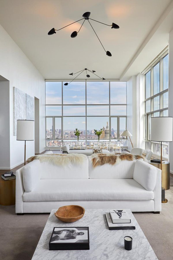 Stan Chrisa Hemswortha