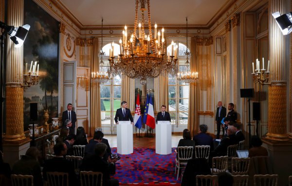 Sastanak Plenkovića i Macrona u Elizejskoj palači