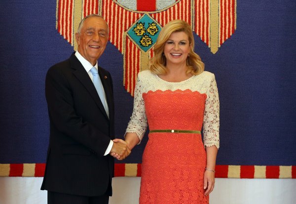 Kolinda Grabar-Kitarović u čipkastoj odjeći