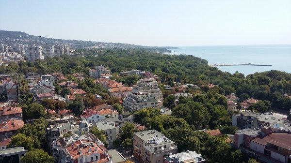 Pogled na Varnu Foto: Bojan Stilin / tportal.hr