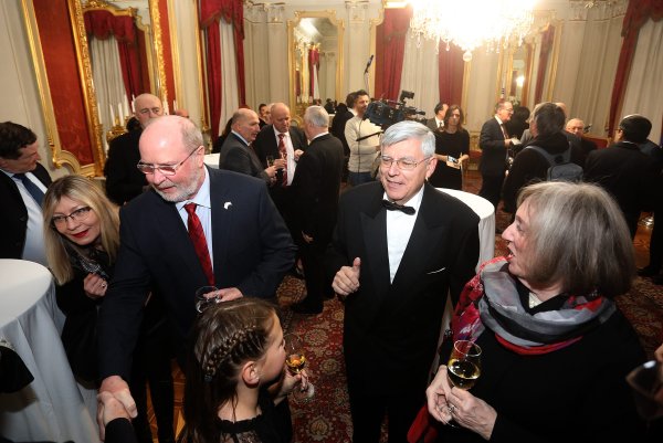 Veleposlanik SAD-a Robert Kohorst i Željko Reiner