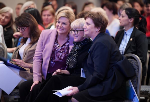 Kolinda Grabar Kitarović, Vesna Bedeković i Štefica Karačić
