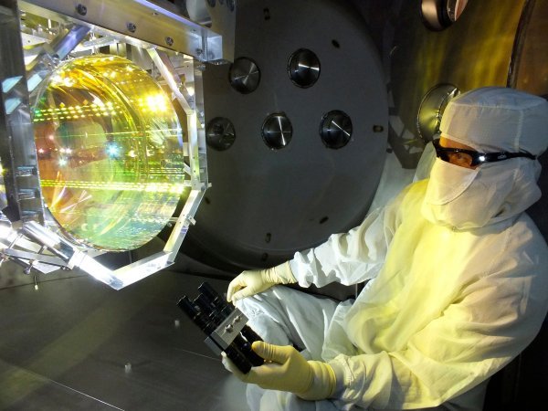 LIGO (Laser Interferometer Gravitational-Wave Observatory)
