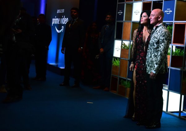 Jeff Bezos i Lauren Sanchez