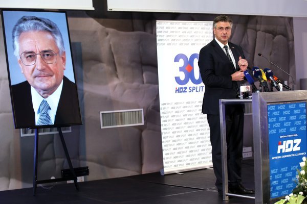 Split: Plenković prisustvovao obilježavanju 30. obljetnice osnutka gradskog odbora HDZ-a