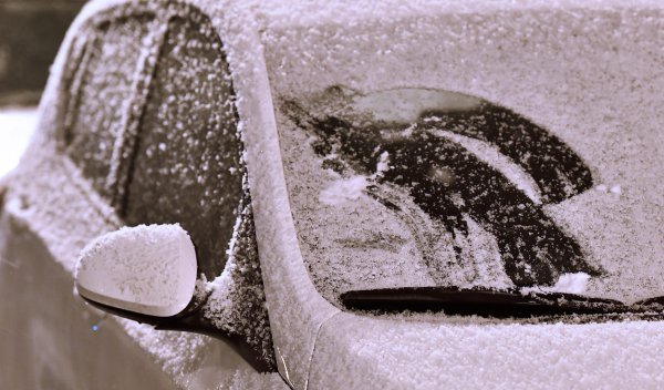 Slab snijeg u Zagrebu