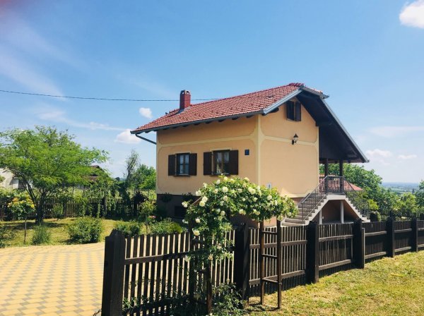 Kuća za odmor i proslave Mirna