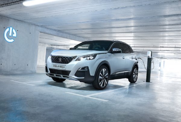 Peugeot 3008 PHEV HYBRID4