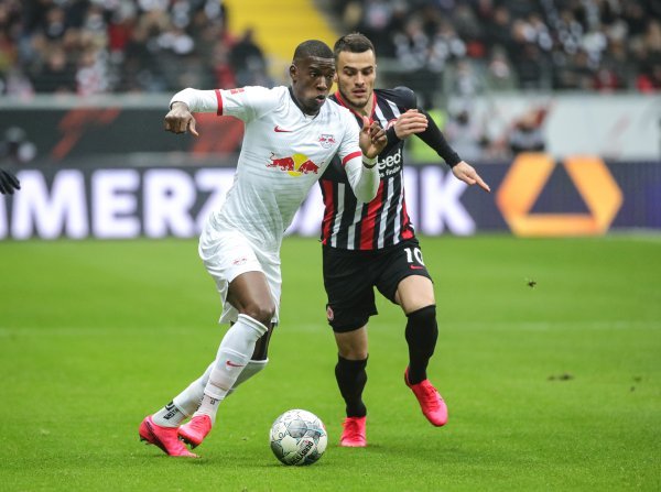 Eintracht Frankfurt (Filip Kostić) - RB Leipzig (Nordi Mukiele)