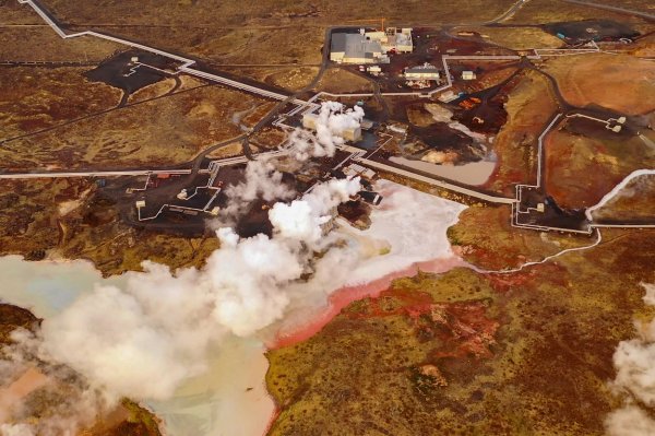 Geotermalna elektrana na Islandu