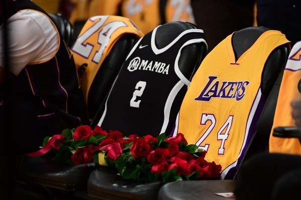 Los Angeles Lakersi se oprostili od tragično preminuloga Kobea Bryanta