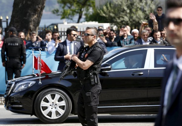 Jako osiguranje turskog predsjednika Erdogana Autor: Murad Sezer, Izvor: Reuters