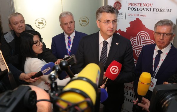 Zagreb: Premijer Plenković na otvorenju trećeg Prstenovog poslovnog foruma Zagreb 2020.