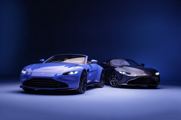 Aston Martin Vantage Roadster i Vantage Coupe