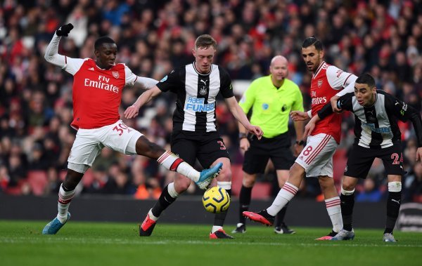 Arsenal (Edward Nketiah) - Newcastle (Paul Dummett)