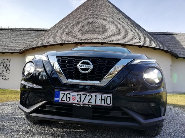 Nissan Juke 1.0 DIG-T 117 N-Connecta