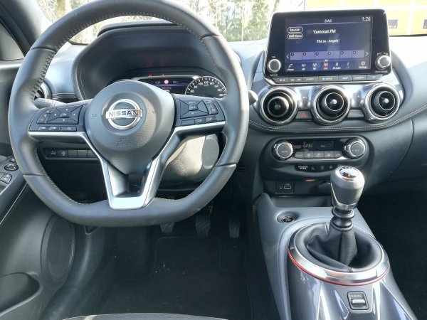 Nissan Juke 1.0 DIG-T 117 N-Connecta