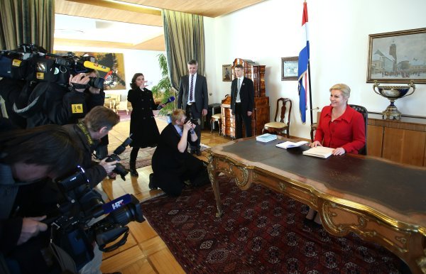 Prvi radni dan Kolinde Grabar Kitarović na Pantovčaku