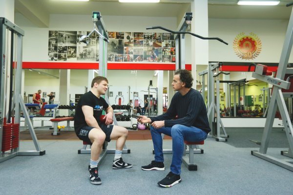 Dominik Etlinger u razgovoru s novinarom tportala