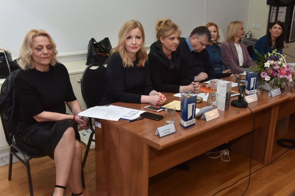 Ženska soba predstavila kampanju protiv seksualnog nasilja nad djecom i mladima