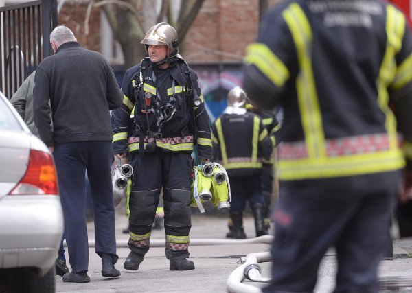 Zagreb: Izbio požar na 9. katu nebodera u Vlaškoj ulici