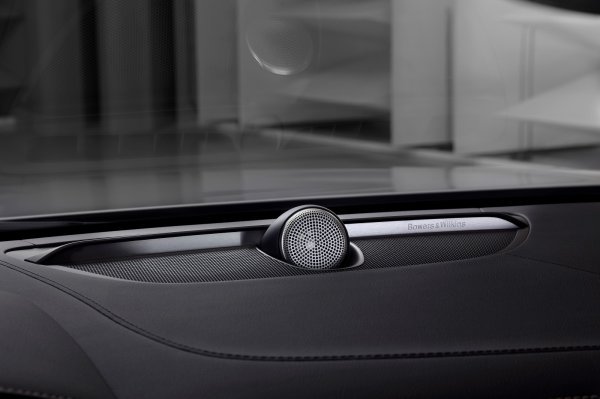 Volvo S90 i V90 - Bowers & Wilkins Premium Sound