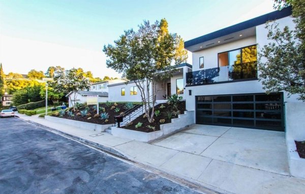 Dom glumca Demiána Bichira