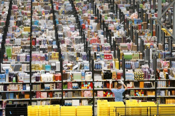 Distributivni centar Amazona