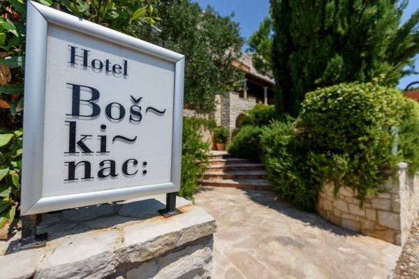 Hotel i restoran Boškinac u Novalji na otoku Pagu