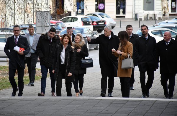 Zajednička sjednica Predsjedništva HDZ-a i Predsjedništva HDZ-a BiH