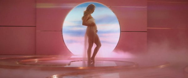 Katy Perry: 'Never Worn White'