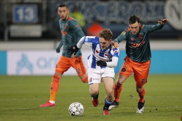 Heerenveen (Alen Halilović) - Ajax (Nico Tagliafico)