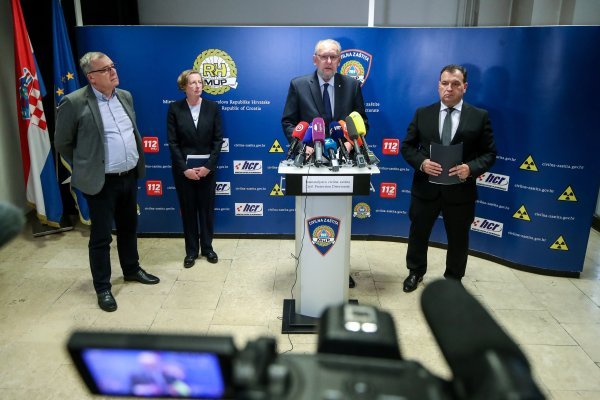 Ravnatelj Hrvatskog zavoda za javno zdravstvo (HZJZ) Krunoslav Capak, ministar MUP-a Davor Božinović, ministar zdravstva Vili Beroš, ravnateljica 'Frana Mihaljevića' Alemka Markotić