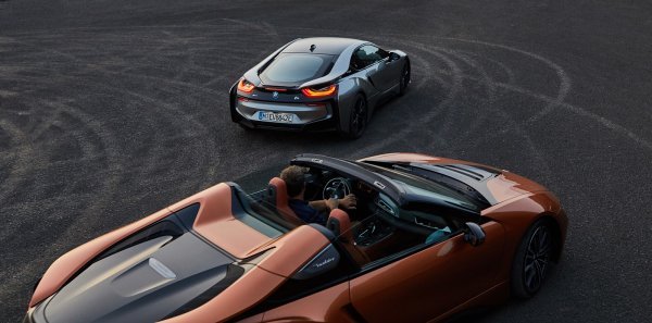 BMW i8 Roadster i Coupé (2018.)