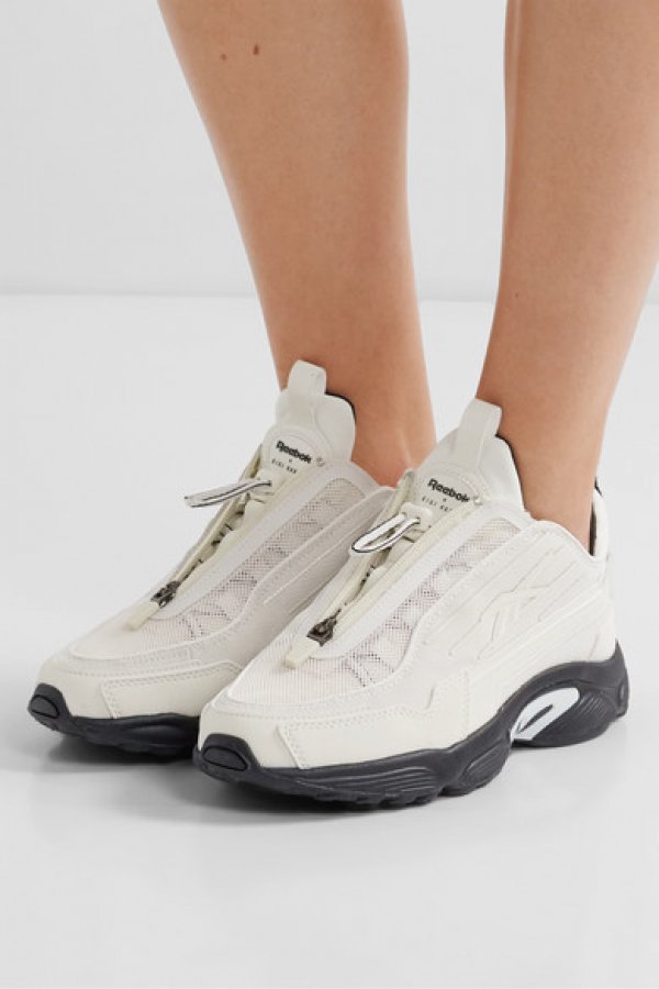 REEBOK+ Gigi Hadid DMX 2200