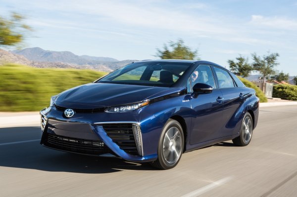 Toyota Mirai trenutni model