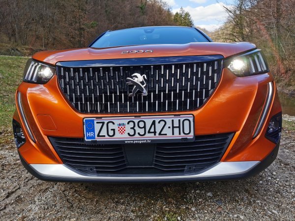 Peugeot 2008 GT Line BlueHDi 130 S&S EAT8