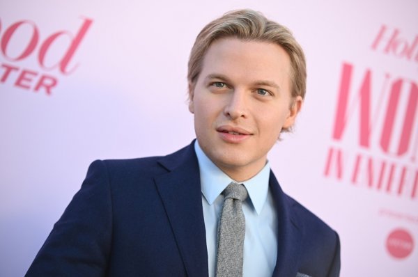 Ronan Farrow