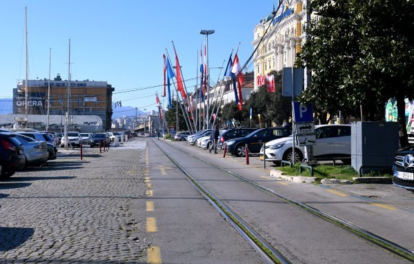 Koronavirus isprazio riječke ulice