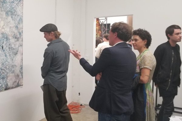 Brad Pitt i Alia Shawkat