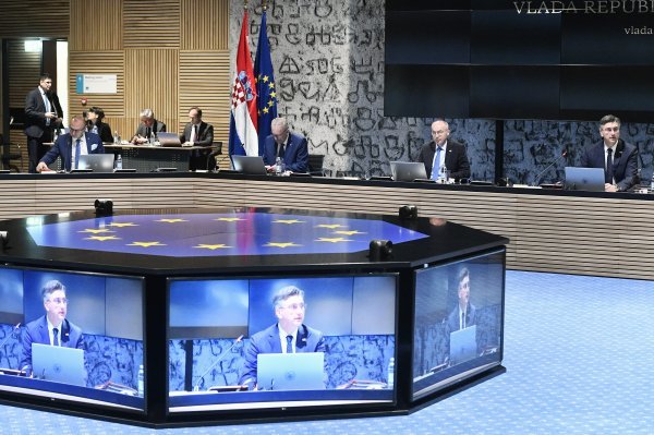 Sjednica Vlade u NSK